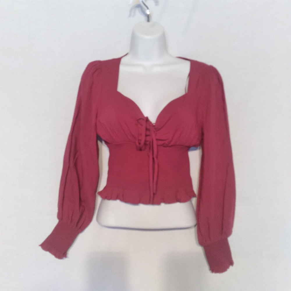 Arrays long sleeve  crop top